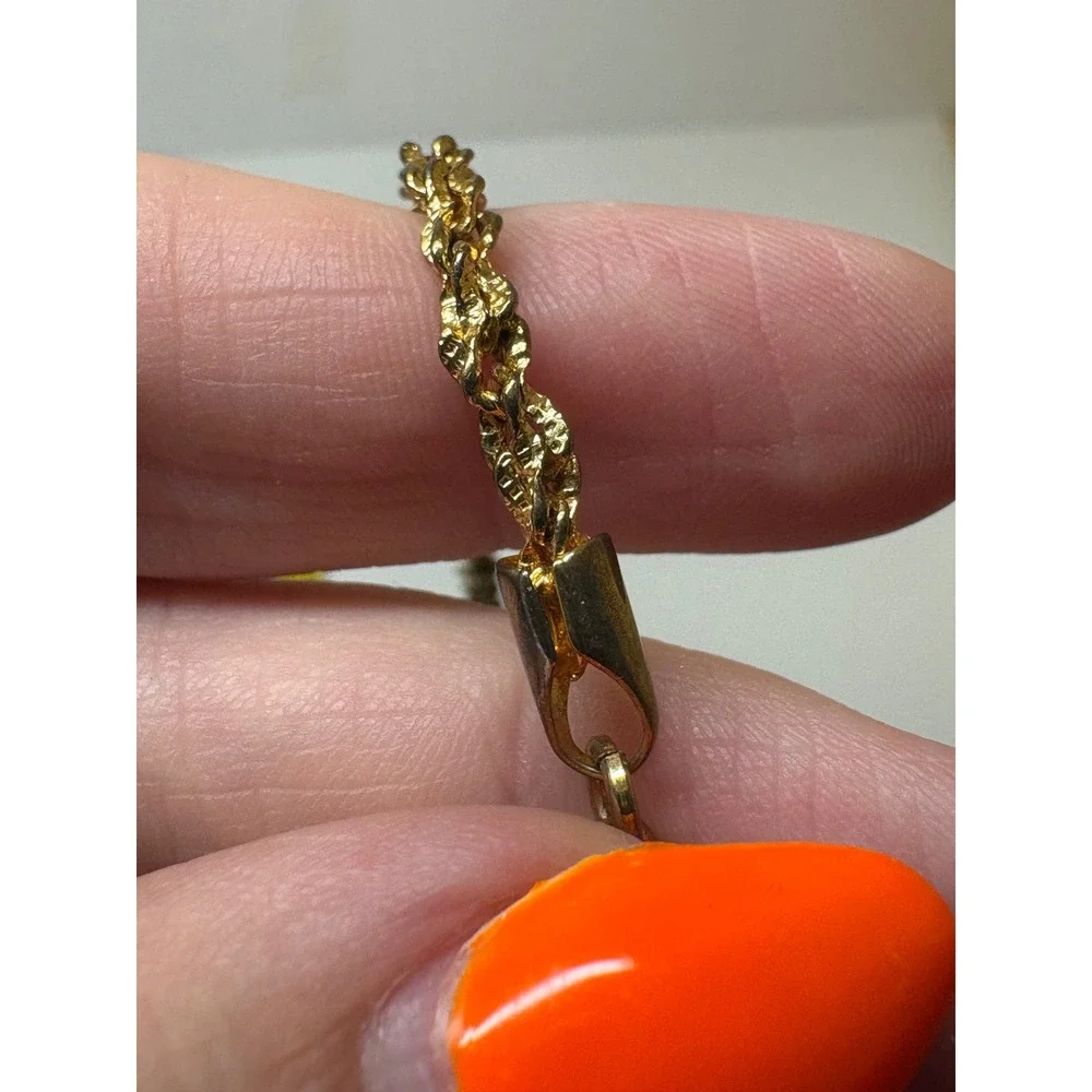 N/A gold tone